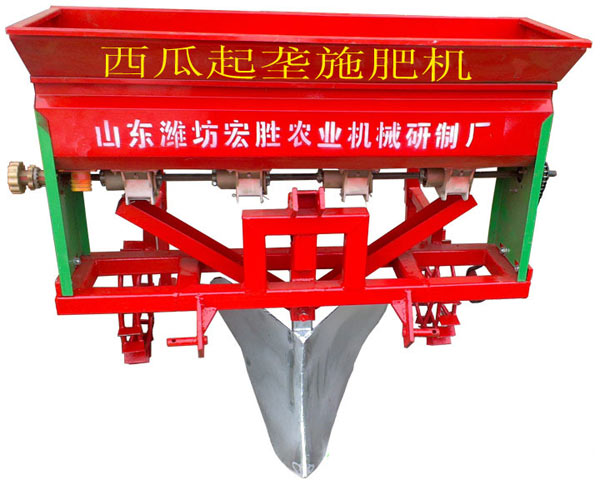 西瓜起壟施肥機